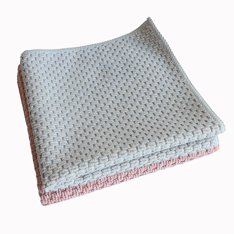 Manfaat Handuk Microfiber dalam Pembersihan Lantai
